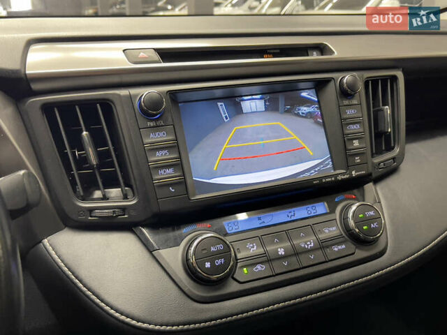 Білий Тойота РАВ 4, об'ємом двигуна 2.49 л та пробігом 92 тис. км за 18990 $, фото 25 на Automoto.ua