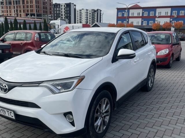 Белый Тойота РАВ 4, объемом двигателя 2.5 л и пробегом 150 тыс. км за 15000 $, фото 5 на Automoto.ua