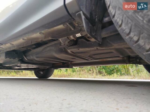 Білий Тойота РАВ 4, об'ємом двигуна 1.99 л та пробігом 194 тис. км за 18500 $, фото 15 на Automoto.ua