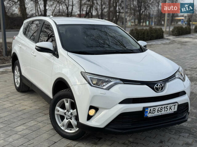 Белый Тойота РАВ 4, объемом двигателя 2 л и пробегом 117 тыс. км за 18900 $, фото 26 на Automoto.ua