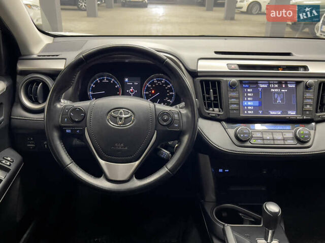 Білий Тойота РАВ 4, об'ємом двигуна 2.49 л та пробігом 92 тис. км за 18990 $, фото 19 на Automoto.ua