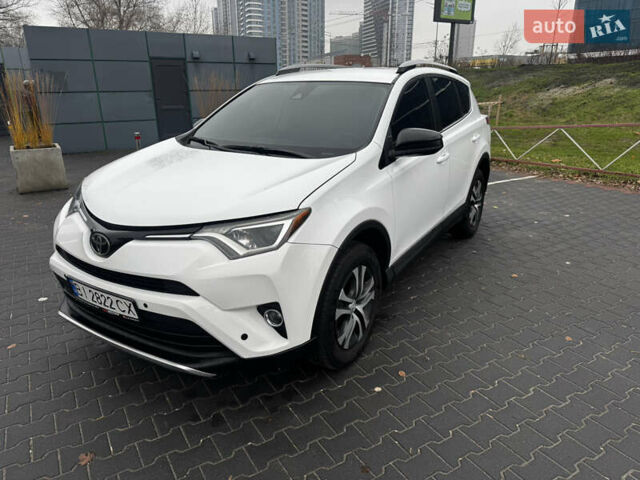 Білий Тойота РАВ 4, об'ємом двигуна 2.49 л та пробігом 173 тис. км за 16100 $, фото 13 на Automoto.ua