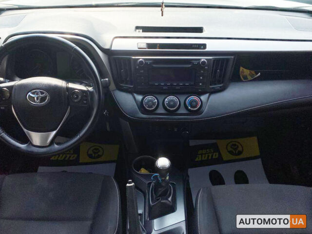 Белый Тойота РАВ 4, объемом двигателя 2 л и пробегом 171 тыс. км за 20300 $, фото 12 на Automoto.ua