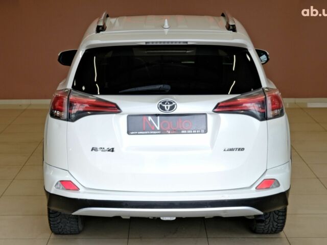Тойота РАВ 4 2017 в Одессе на Automoto.ua Белый Тойота РАВ 4, объемом двигателя 2.5 л и пробегом 107 тыс. км за 23900 $, фото 5 на Automoto.ua