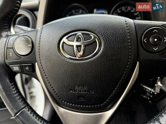 Білий Тойота РАВ 4, об'ємом двигуна 2.23 л та пробігом 192 тис. км за 20500 $, фото 68 на Automoto.ua