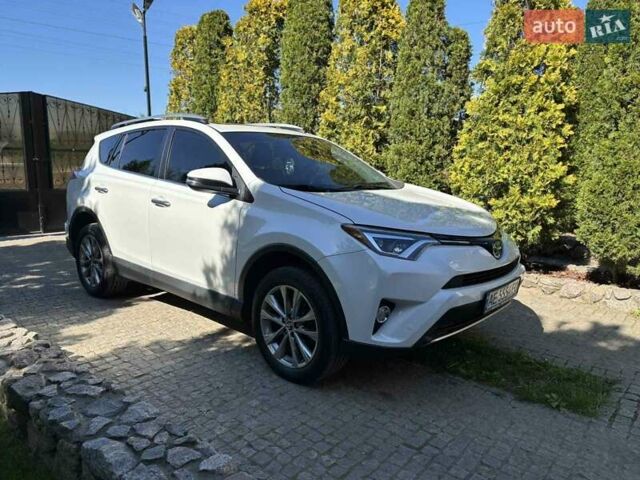 Белый Тойота РАВ 4, объемом двигателя 2.49 л и пробегом 106 тыс. км за 21100 $, фото 3 на Automoto.ua