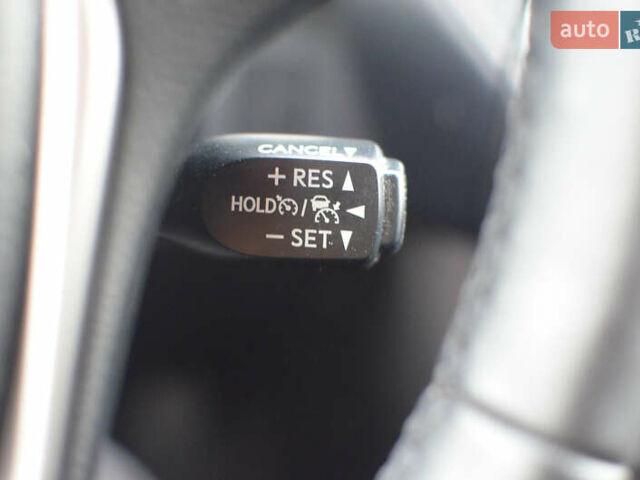 Тойота РАВ 4 2017 в Львове на Automoto.ua Белый Тойота РАВ 4, объемом двигателя 2.49 л и пробегом 187 тыс. км за 22990 $, фото 26 на Automoto.ua