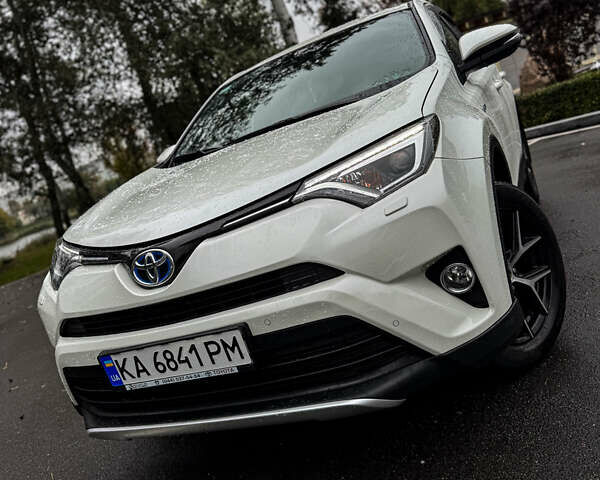 Белый Тойота РАВ 4, объемом двигателя 2.49 л и пробегом 146 тыс. км за 23999 $, фото 7 на Automoto.ua