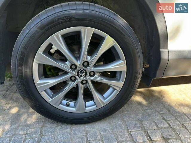 Белый Тойота РАВ 4, объемом двигателя 2.49 л и пробегом 106 тыс. км за 21100 $, фото 15 на Automoto.ua