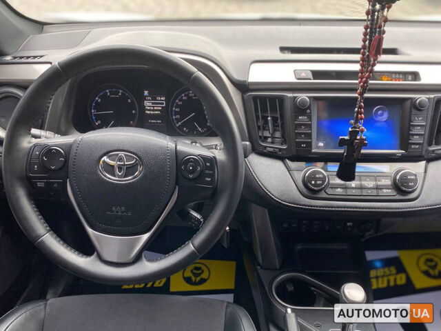 Білий Тойота РАВ 4, об'ємом двигуна 2.2 л та пробігом 288 тис. км за 22900 $, фото 13 на Automoto.ua