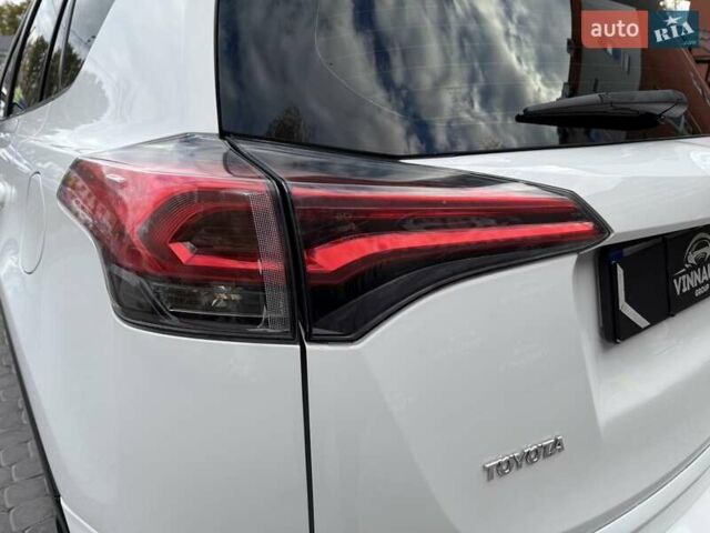 Білий Тойота РАВ 4, об'ємом двигуна 2.23 л та пробігом 192 тис. км за 20500 $, фото 38 на Automoto.ua