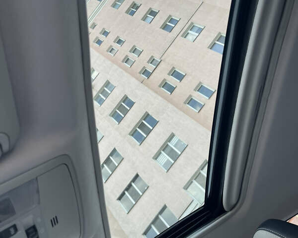 Білий Тойота РАВ 4, об'ємом двигуна 2.49 л та пробігом 107 тис. км за 22000 $, фото 7 на Automoto.ua