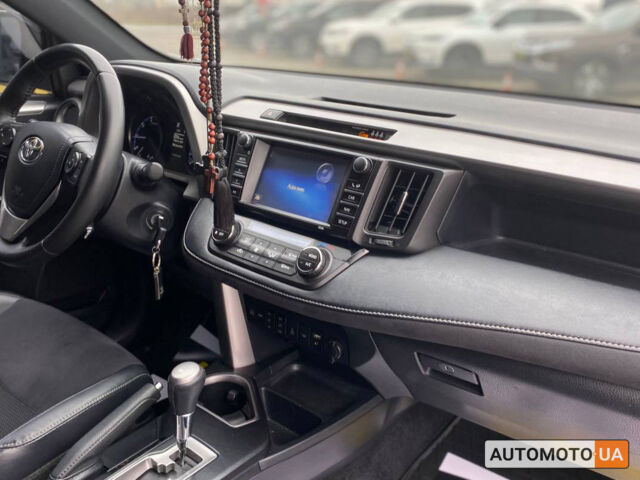 Білий Тойота РАВ 4, об'ємом двигуна 2.2 л та пробігом 288 тис. км за 22900 $, фото 15 на Automoto.ua