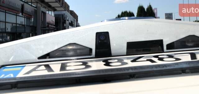 Тойота РАВ 4 2017 в Виннице на Automoto.ua Белый Тойота РАВ 4, объемом двигателя 2.49 л и пробегом 199 тыс. км за 22990 $, фото 13 на Automoto.ua