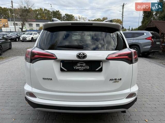 Білий Тойота РАВ 4, об'ємом двигуна 2.23 л та пробігом 192 тис. км за 20500 $, фото 16 на Automoto.ua