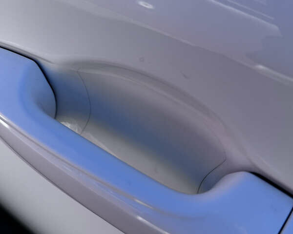 Белый Тойота РАВ 4, объемом двигателя 1.99 л и пробегом 187 тыс. км за 16900 $, фото 5 на Automoto.ua