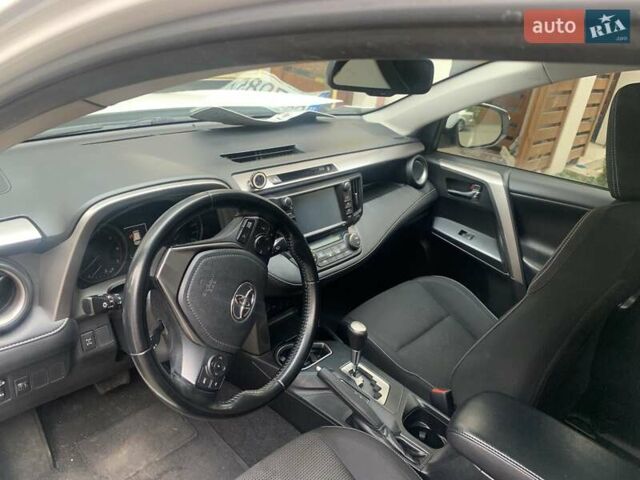 Белый Тойота РАВ 4, объемом двигателя 2.23 л и пробегом 190 тыс. км за 16999 $, фото 8 на Automoto.ua