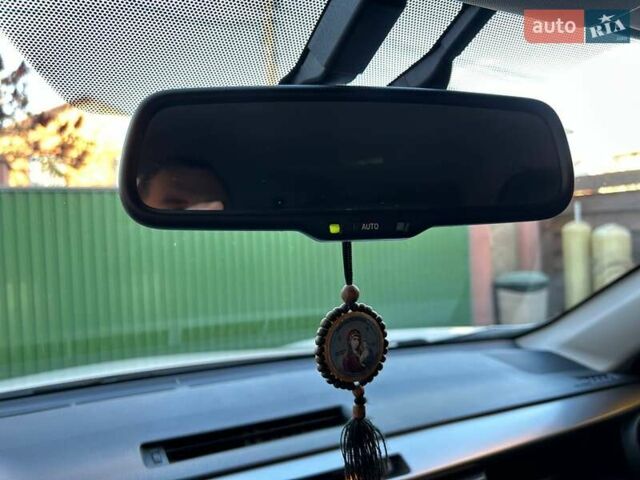 Белый Тойота РАВ 4, объемом двигателя 2.5 л и пробегом 108 тыс. км за 25300 $, фото 34 на Automoto.ua