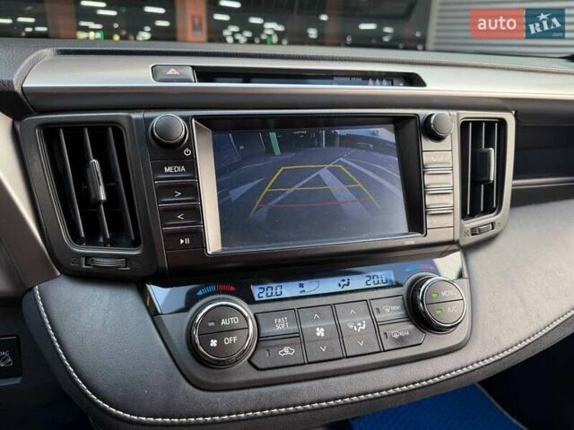 Белый Тойота РАВ 4, объемом двигателя 1.99 л и пробегом 151 тыс. км за 19990 $, фото 17 на Automoto.ua