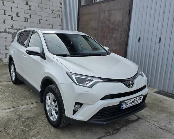 Білий Тойота РАВ 4, об'ємом двигуна 2 л та пробігом 80 тис. км за 22500 $, фото 12 на Automoto.ua