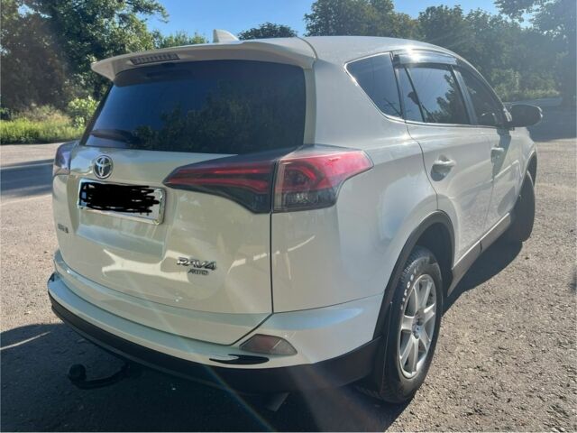 Белый Тойота РАВ 4, объемом двигателя 2.2 л и пробегом 144 тыс. км за 24000 $, фото 6 на Automoto.ua