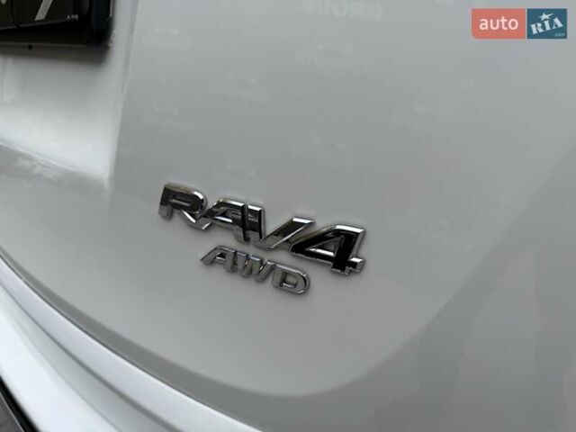 Білий Тойота РАВ 4, об'ємом двигуна 2.23 л та пробігом 192 тис. км за 20500 $, фото 36 на Automoto.ua