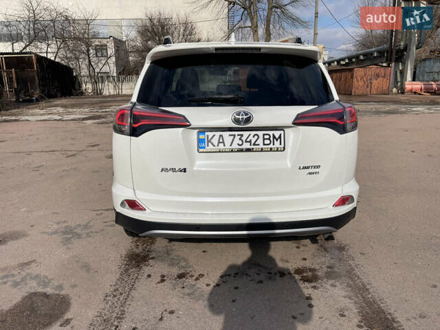 Білий Тойота РАВ 4, об'ємом двигуна 2.5 л та пробігом 147 тис. км за 22900 $, фото 24 на Automoto.ua