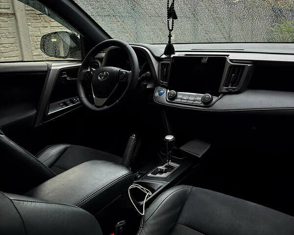 Белый Тойота РАВ 4, объемом двигателя 2.49 л и пробегом 146 тыс. км за 23997 $, фото 18 на Automoto.ua