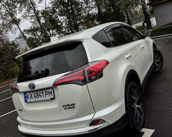 Белый Тойота РАВ 4, объемом двигателя 2.49 л и пробегом 146 тыс. км за 23999 $, фото 9 на Automoto.ua