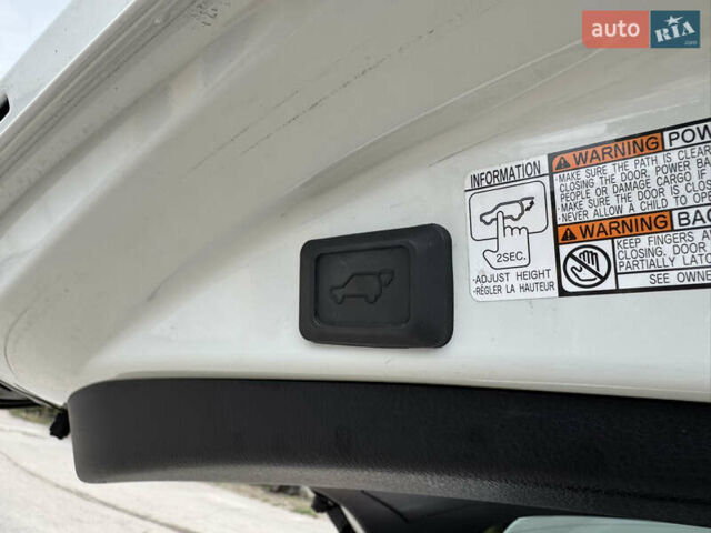 Білий Тойота РАВ 4, об'ємом двигуна 2.49 л та пробігом 96 тис. км за 22300 $, фото 29 на Automoto.ua
