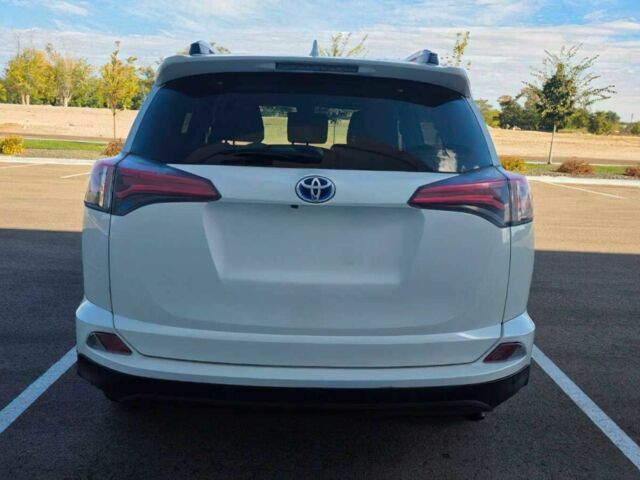 Белый Тойота РАВ 4, объемом двигателя 2.5 л и пробегом 64 тыс. км за 4500 $, фото 5 на Automoto.ua