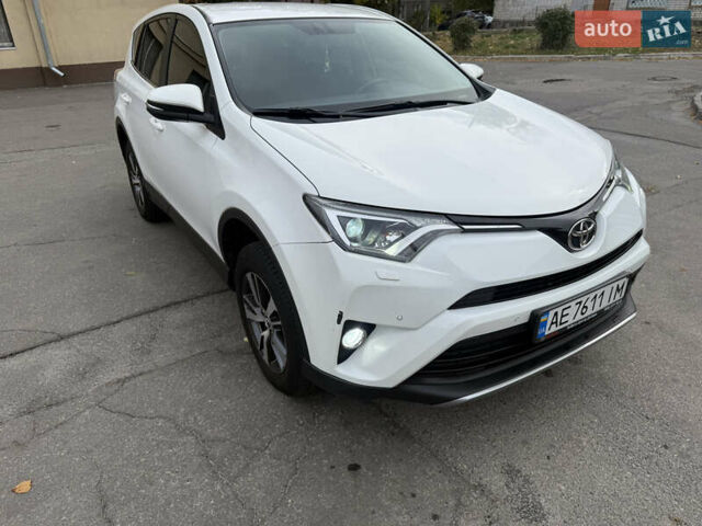 Белый Тойота РАВ 4, объемом двигателя 1.99 л и пробегом 67 тыс. км за 21000 $, фото 1 на Automoto.ua