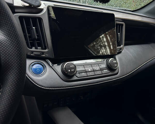 Белый Тойота РАВ 4, объемом двигателя 2.49 л и пробегом 146 тыс. км за 23997 $, фото 14 на Automoto.ua