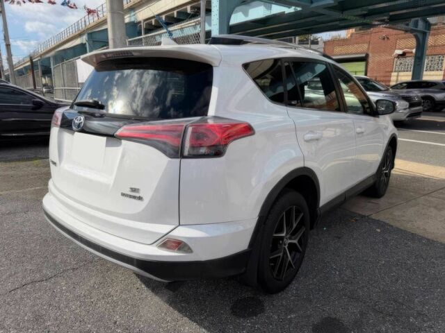 Белый Тойота РАВ 4, объемом двигателя 2.5 л и пробегом 64 тыс. км за 11000 $, фото 3 на Automoto.ua