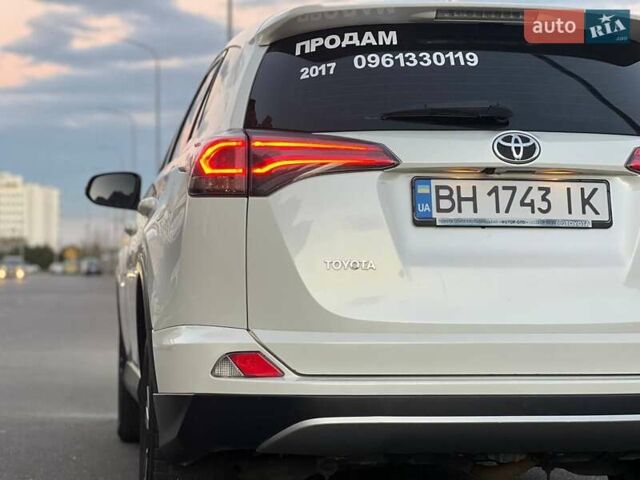 Белый Тойота РАВ 4, объемом двигателя 1.99 л и пробегом 111 тыс. км за 19999 $, фото 27 на Automoto.ua