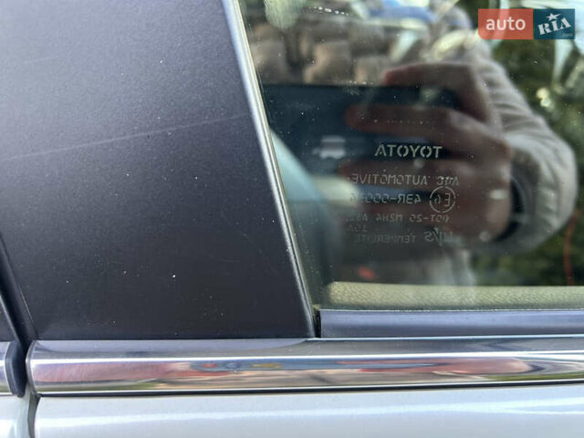 Білий Тойота РАВ 4, об'ємом двигуна 2.49 л та пробігом 146 тис. км за 24000 $, фото 15 на Automoto.ua
