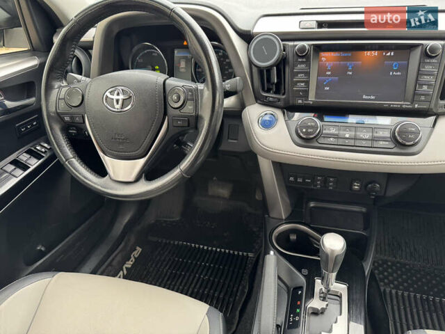 Білий Тойота РАВ 4, об'ємом двигуна 2.49 л та пробігом 96 тис. км за 22300 $, фото 24 на Automoto.ua