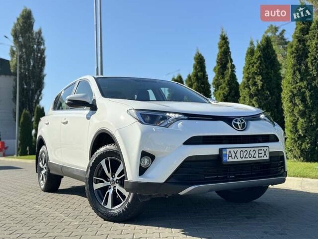 Білий Тойота РАВ 4, об'ємом двигуна 1.99 л та пробігом 93 тис. км за 21500 $, фото 22 на Automoto.ua