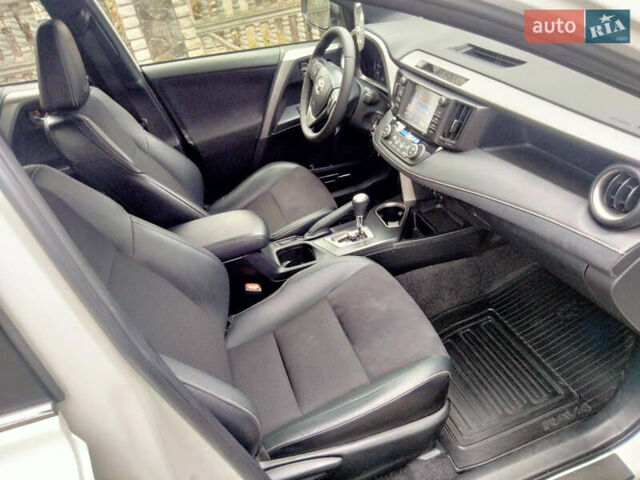 Белый Тойота РАВ 4, объемом двигателя 2.23 л и пробегом 63 тыс. км за 25200 $, фото 21 на Automoto.ua