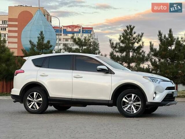 Белый Тойота РАВ 4, объемом двигателя 1.99 л и пробегом 111 тыс. км за 19999 $, фото 39 на Automoto.ua