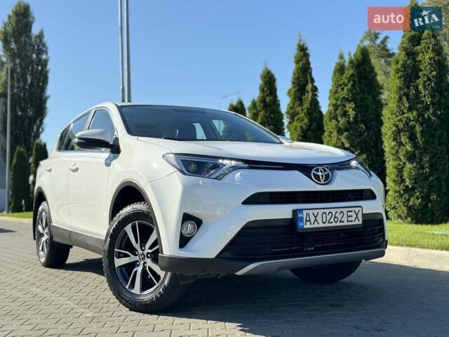 Білий Тойота РАВ 4, об'ємом двигуна 1.99 л та пробігом 93 тис. км за 21500 $, фото 23 на Automoto.ua