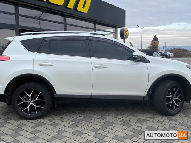 Білий Тойота РАВ 4, об'ємом двигуна 2.2 л та пробігом 288 тис. км за 22900 $, фото 7 на Automoto.ua