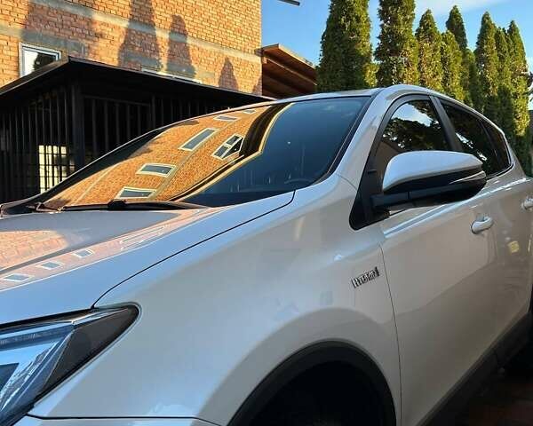 Белый Тойота РАВ 4, объемом двигателя 2.5 л и пробегом 108 тыс. км за 25300 $, фото 17 на Automoto.ua