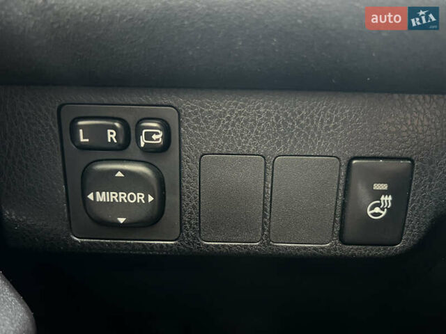 Белый Тойота РАВ 4, объемом двигателя 2.49 л и пробегом 199 тыс. км за 22999 $, фото 50 на Automoto.ua