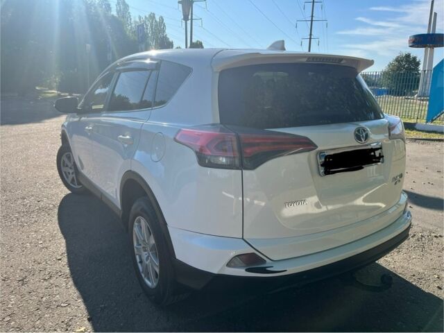 Белый Тойота РАВ 4, объемом двигателя 2.2 л и пробегом 144 тыс. км за 24000 $, фото 7 на Automoto.ua