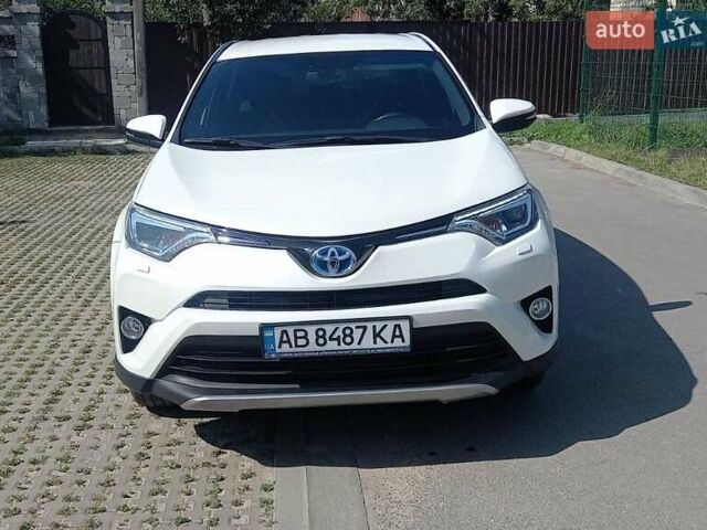 Білий Тойота РАВ 4, об'ємом двигуна 2.49 л та пробігом 198 тис. км за 22950 $, фото 3 на Automoto.ua