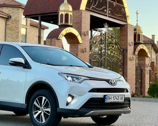 Белый Тойота РАВ 4, объемом двигателя 1.99 л и пробегом 111 тыс. км за 19999 $, фото 6 на Automoto.ua