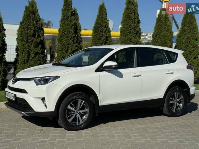 Білий Тойота РАВ 4, об'ємом двигуна 1.99 л та пробігом 93 тис. км за 21500 $, фото 10 на Automoto.ua
