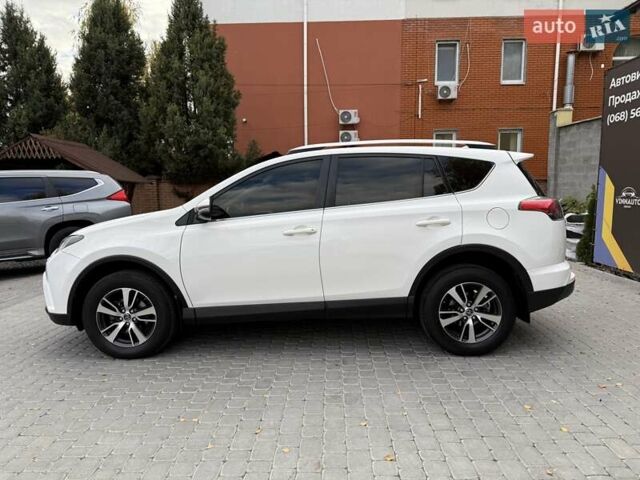 Білий Тойота РАВ 4, об'ємом двигуна 2.23 л та пробігом 192 тис. км за 20500 $, фото 22 на Automoto.ua