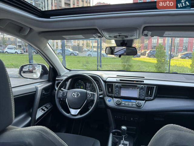 Білий Тойота РАВ 4, об'ємом двигуна 2.49 л та пробігом 121 тис. км за 24500 $, фото 30 на Automoto.ua